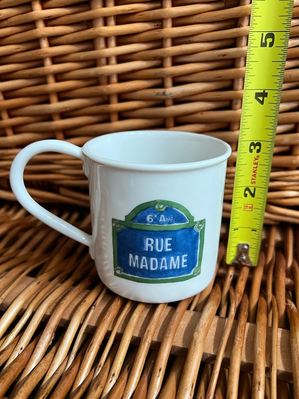 MUG RUE MADAME STREET